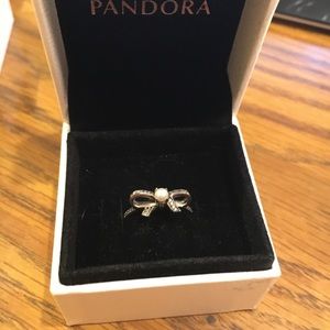 Pandora Ring Rare Pavé Bow Pearl Sz 5 NIB